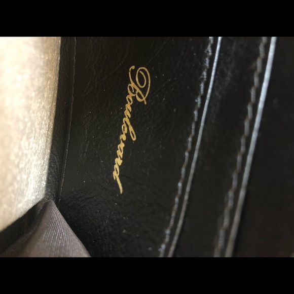 Boulevard Black Leather Wallet - Picture 4 of 4